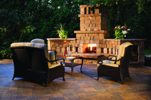 Outdoor fireplace